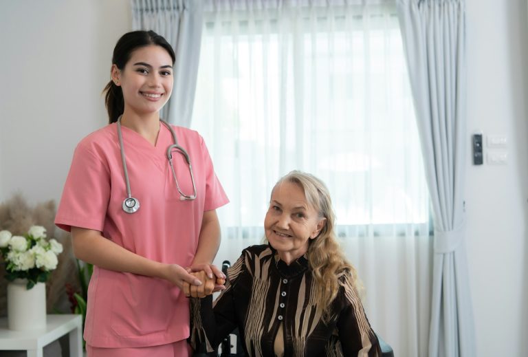 Caregiver for an elderly woman Weekly check-ups at the patient's residence.